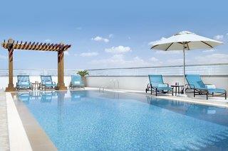 günstige Angebote für Hilton Garden Inn Dubai Al Muraqabat