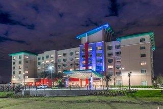 Urlaub im Holiday Inn Express & Suites Orlando At Seaworld - hier günstig online buchen