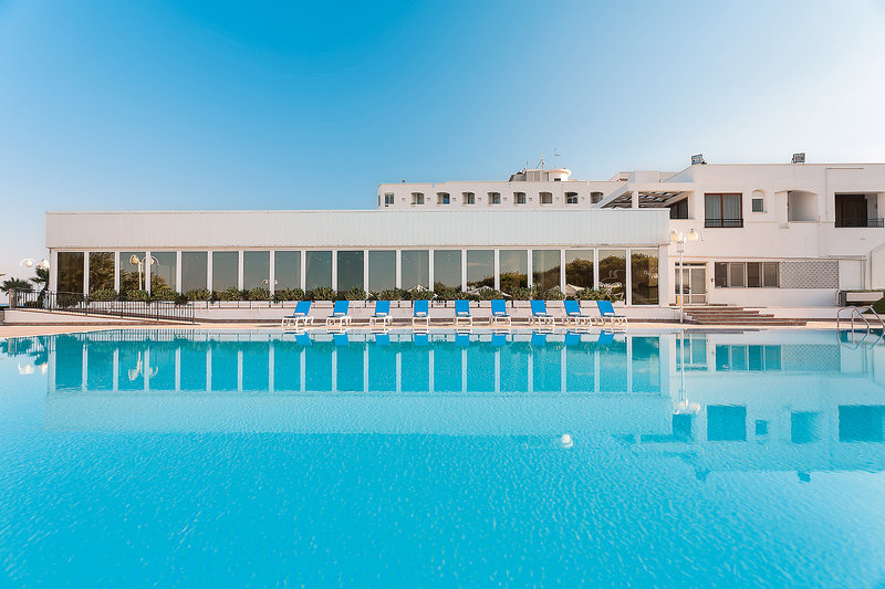Urlaub im Grand Hotel Costa Brada - hier günstig online buchen