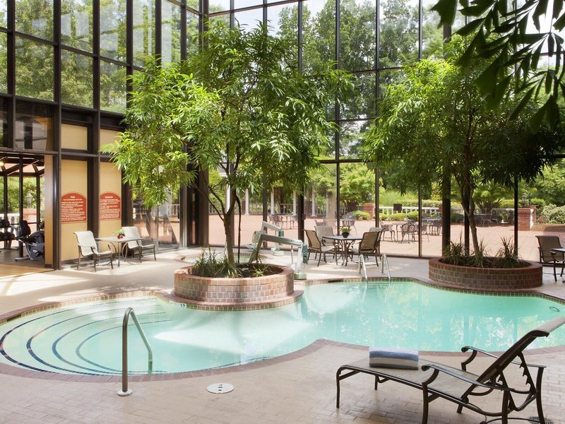 Urlaub im DoubleTree by Hilton Hotel Charlottesville - hier günstig online buchen