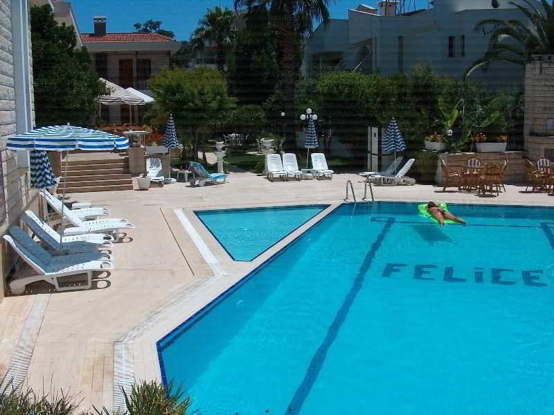 Urlaub im Felice Hotel - hier günstig online buchen