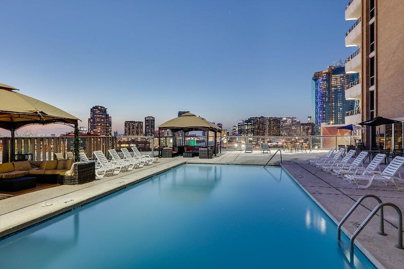 Urlaub im Crowne Plaza Hotel Dallas Downtown - hier günstig online buchen