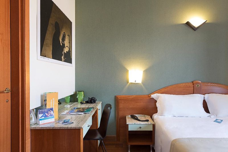 Urlaub im B&B Hotel Duca D´Aosta Pescara - hier günstig online buchen