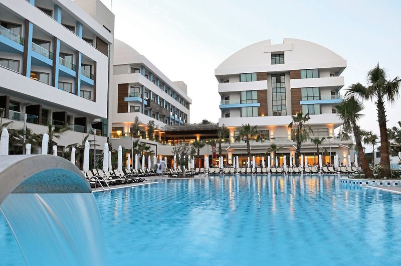 Urlaub im Port Side Resort Hotel - hier günstig online buchen