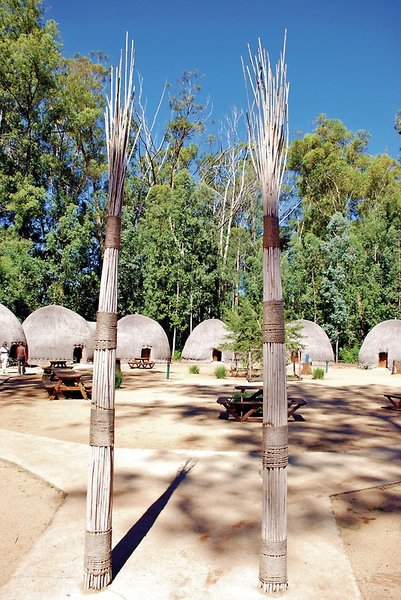 Urlaub im Mlilwane Rest Camp - Beehive Villages Nyala, Blesbok, Roan - hier günstig online buchen