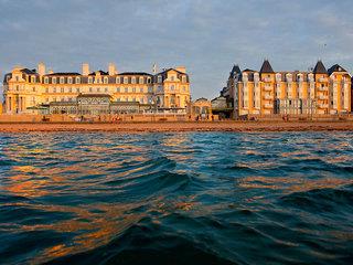Urlaub im Le Grand Hotel des Thermes - hier günstig online buchen