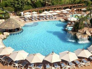 Urlaub im Hilton Pyramids Golf Resort - hier günstig online buchen