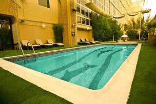 Urlaub im Arabian Courtyard Hotel & Spa - hier günstig online buchen