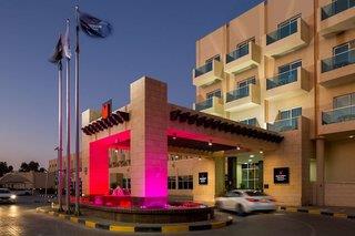 Urlaub im Millennium Central Mafraq Hotel - hier günstig online buchen