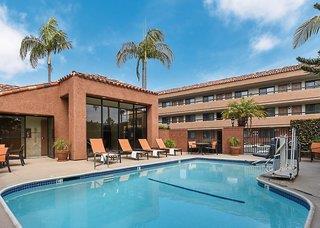 Urlaub im Best Western Plus Redondo Beach Inn - hier günstig online buchen