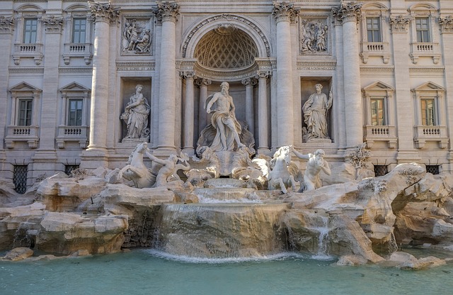 Der Trevi Brunnen in Rom
