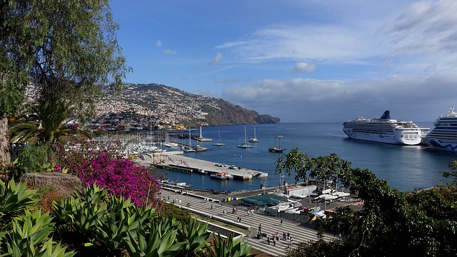 Die Hauptstadt Madeiras ist Funchal